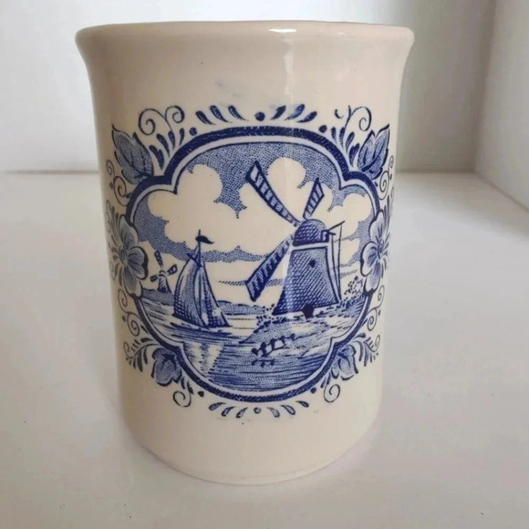 English Ironstone Tableware Cup Glass, EUC, windmill scene - Picture 2 of 6
